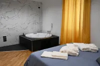Palace Eight - Suites & Spa