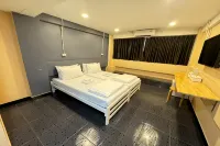 Pratunam Family House - 2-Star
