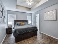 Cozy Executive Home in Central Frisco - 4-Star