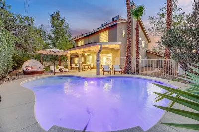 The Blue Lagoon: Where Space, Style and Comfort collide! Hotels in Summerlin-Northwest Las Vegas