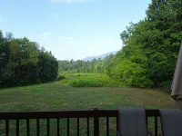 Well appointed Townhouse,great location w/lovely mountain view,pool & tennis,A/C - Mountain view