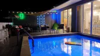 Generator! Private Pool Villa - Sapphire Beach 5min walk & Washer/Dryer WiFi 8 - Private Pools