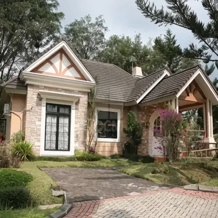 Villa Kota Bunga Anggrek Hotels in Pacet