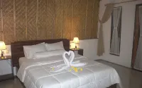 Sebrang Hills Bungalow