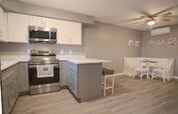 Brand New Gorgeous 2 Bedroom 1 Block from Beach!!! - 3-Star