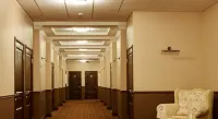 Center Hotel (Центр Отель) - С парковкой