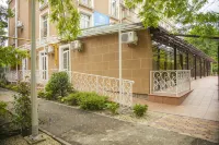 Khosta Garden Hotel - 3-Star