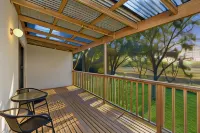 A1 Motels and Apartments Port Fairy - Motels