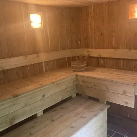 3+ Bedroom House +SAUNA,  Patio, DIRECT Snowmobile Trail Access, & Firepit