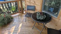 Private and Peaceful Patrick Lake Cabin - Chalets