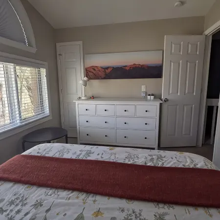 Downtown Creekside Retreat