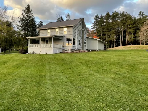 Cozy updated house with gorgeous view near Eagles Mere Lake - 3-Sterne