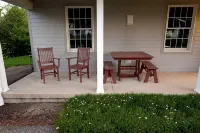 Spacious 2 BR home, just minutes from Berlin, OH.