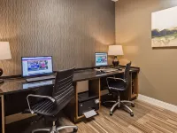 Best Western Charleston Inn Hotels near Hampton Park