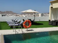 فندق هيدينجتون - مسبح على السطح