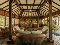 The Lodge Maribaya Hotel di Lembang