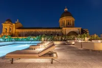 Dome Hotel - Pools