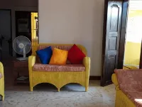 Yellow House Vacation Rental Hotels in Subic