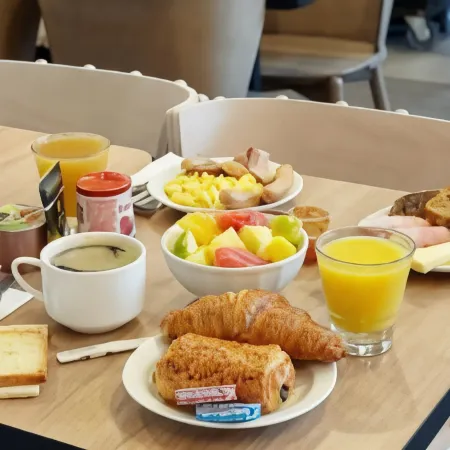 B&B HOTEL Paris Saint-Denis Pleyel