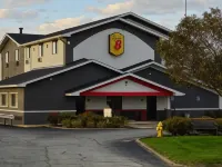 Super 8 by Wyndham Youngstown/Austintown Hotels in Mahoning County