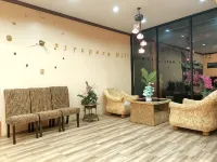 Piyaporn Hill Paradise Hotel