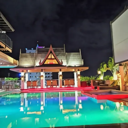 Prime Asia Hotel