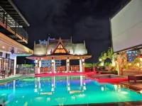 Prime Asia Hotel - Rooftop Pools
