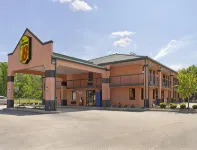 Super 8 by Wyndham Dothan