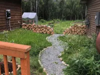 Quaint Rural Cabin Near Hatcher Pass Hotels in Fishhook