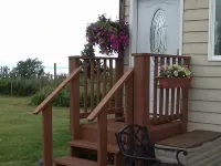 Old Town Kenai Bluff House, Breathtaking Views Hotels in Kenai