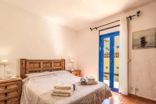 Unique Moroccan  style detached villa with  private pool n a prestigious area!