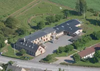 Nygammelsø Bed & Breakfast - parking