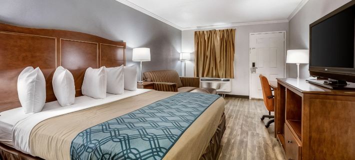 Travelodge by Wyndham Canton/Livonia Area, MI Hotels in Wayne County