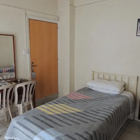 Delphi Hotel