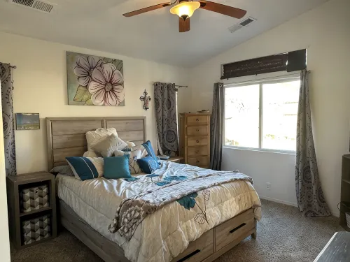 Cozy Rio Rancho home with easy access to Santa Fe, Albuquerque, or Jemez Springs - Wi-Fi
