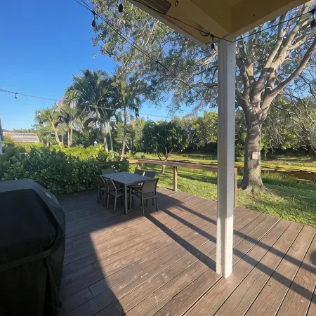 Jupiter's Beacon Villa. Less than 2 miles from the beach in the heart of Jupiter