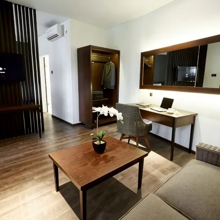 Amanuba Hotel & Resort Rancamaya
