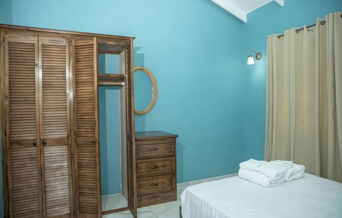 Corinth Apartment Minutes from Rodney Bay & Beach