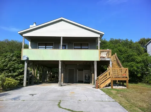 Pet friendly sound side 3 Bdrm/2Bth Non Smoking Beach Box Private Home - Homestays
