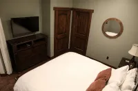 Packer's Roost - Downtown Whitefish - 4-Star