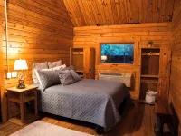 Charming cabin with loft, porch swing, AC, and WiFi on 295-acre peaceful retreat Hotels in Conway County