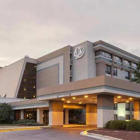 DoubleTree by Hilton Augusta Отели в г. Огаста