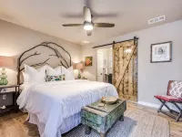 2 Houses - 6 Acres, Riverfront, Pool, Hot Tub, BEAUTIFUL VALLEY - piscine