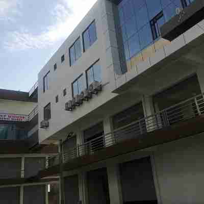 Hotel Atithi Hotel Exterior