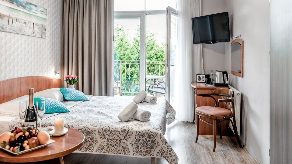 Hotel CIS