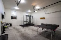 1 Mile to Downtown -Brewers Hill-Rooftop Deck-Gym - Bungalows