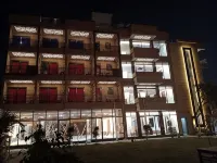 JJK Rukmani Vilas Hotel & Banquet - 駐車場