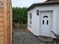 Beautiful, very quietly located vacation apartment between the Baltic Sea and the Bodden with sauna - 무료 와이파이