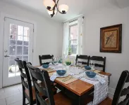 Gorgeous! Parking! Park Front! - Perfect Center City Location! - Holiday bungalows