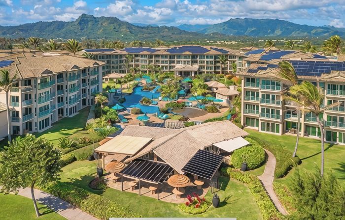A BEAUTIFUL OCEAN FRONT RESORT CONDO!